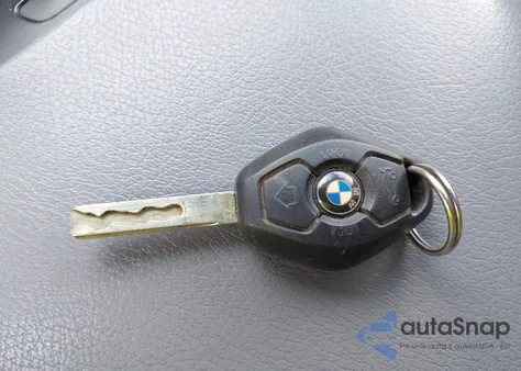 2001 BMW X5 3.0 из США, поврежденный, VIN WBAFA53511LM88464